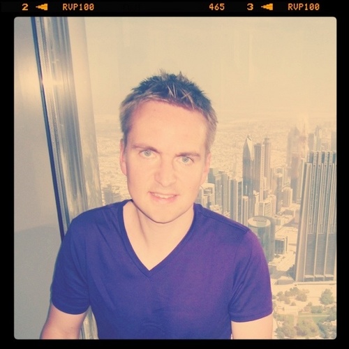 Technology, photographer, instagram, triathlete, cyclist, runner, tea drinker.