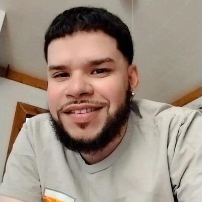 _2u1n0n35_'s profile picture. MA$$ACHU$ETT$

#ÇÜÅÅÅNTØ 
 #WaxonnWaxoff

RIP🙏 💜💛🐍 KOBE & GiGi 🏀 💛💜 🙏