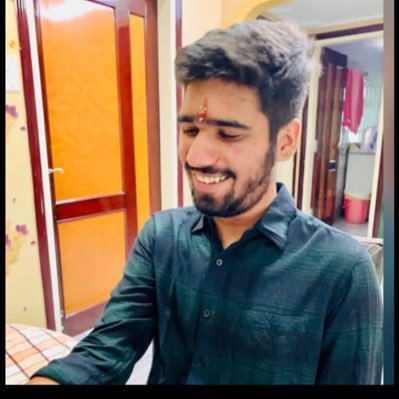 rustagisujal's profile picture. 