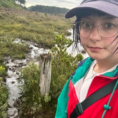 Computer Science & Biology ITT @reachfeltham. Rambles about ecology, nature connection, and programming!🌿 🏳️‍🌈 they/them 🌟views are my own🌟