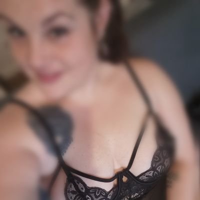 Hi boys, I'm new here come talk to me.
Wanna see my content with my husband ? 😋😋🔥🔥
#YourProudBBW
#NSFW
🔞