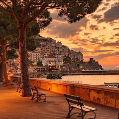 Beautifullcitz's profile picture. WORLD 🌍 TOUR