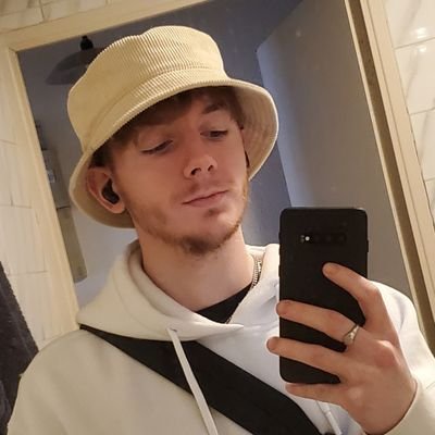 CharlieMrl_ Profile Picture