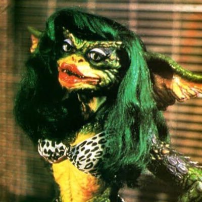 _smolshit's profile picture. 