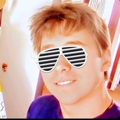 Nunca le pegó nada , me fui a la B con 5 equipos , recuerden que la solar ayuda un montón , hago Rituales que nunca funcionan, parodia