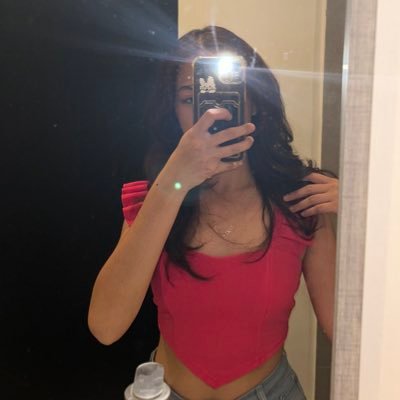 brxmae's profile picture. not now