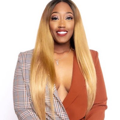 https://t.co/mCKVWhF0J2.MMXVI. 👣🌎❤️🙏🏾 Mom. Cosmetologist. Boss. Superwoman 💪🏾 HairByKryzStylz👈🏾CEO