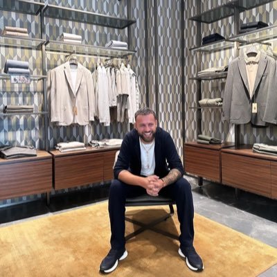 VlatkoJanez's profile picture. Direct message me all interested