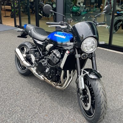 バイクとカメラとギターが趣味の Koichiです。愛車はMAZDA ロードスター　HONDA CB400SF Kawasaki Z900RS を所有しているオーナーです！ 5月からプロのカメラマンになる為に修行🧘致します。