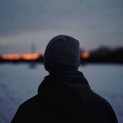 salmkin0's profile picture. 