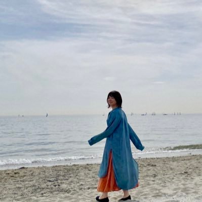 kumi1014s's profile picture. おもしろい事と猫と鮫とキリンと縄とSMとBLとアルコールとカレーと変人たちとユキモモが好き❄️🍑嫌いなのはセミと二日酔い。