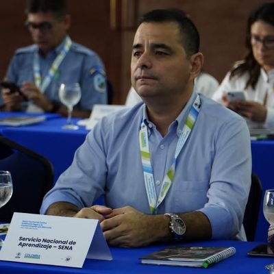 Director Regional del SENA 🟢
Valle del Cauca
Colombia 🇨🇴