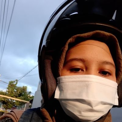 disini senang disana senang dimana2 hatiku senang 🥰