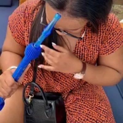 Lisa77895576's profile picture. Women like her don't often happen🫅