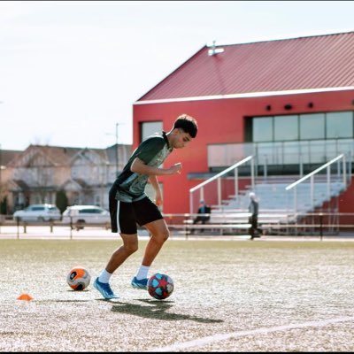 arenattwal7's profile picture. Lord Tweedsmuir | 🇨🇦🇮🇳 | 5’10 | winger/CAM