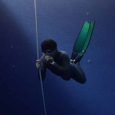 fiveriel's profile picture. Java Developer |Hidup itu bukan tentang berapa banyak yang kita dapatkan, tetapi berapa banyak yang kita berikan | #fivequotes