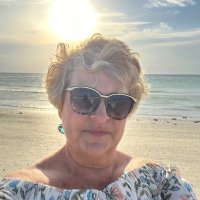 Lisa Matthews (@lisaspunky) 's Twitter Profile