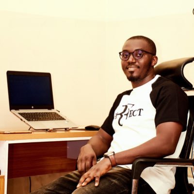 Full Stack Developer | building @meechu_NG | M.E.R.N | Technical Writer | #LifeLongLearner | 💙