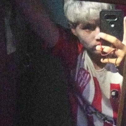 knowmax10's profile picture. aguante duki | 💘; @shutuptri