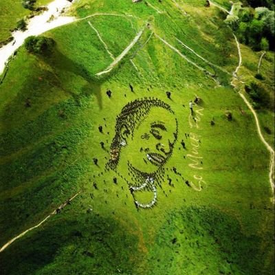 Elliotjenson3's profile picture. Keep pushing 🅿️