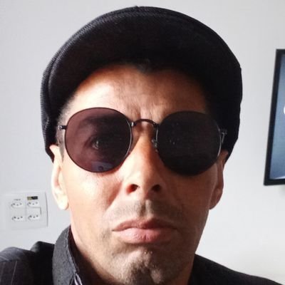 CariocasaS25434's profile picture. Apenas um cidadão qualquer