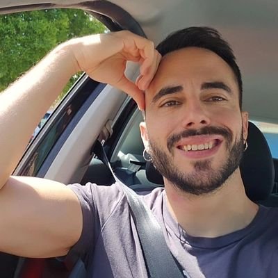 Ingeniero Informatico | Estudiante de Psicologia 🧠 |Naturaleza 🌳 | Foodie 🌮 | Cine 🎥 | Fitness 🏋♂️| Videojuegos 🎮