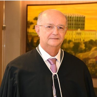 Desembargador do TJPB, Autor dos livros Manual dos Crimes contra o Erário e Processo de Improbidade Administrativa, publicados pela Editora JusPodivm.