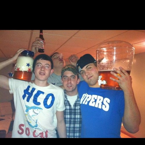 dallymannee's profile picture. 