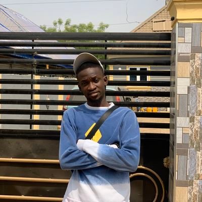 Maihkhel1's profile picture. I don't know cuz..