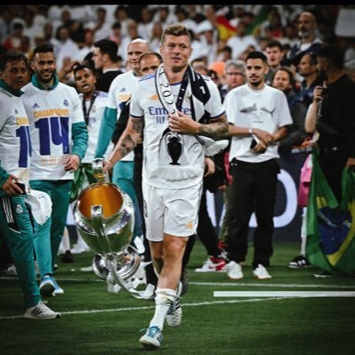 estudios en mercadotecnia y agronomía. ⚽️ Hala Madrid!!