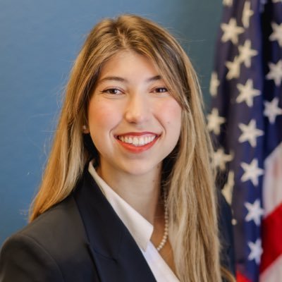 TheGradSarah's profile picture. God is good | Policy Analyst | USF MBA Student | Tweets my own