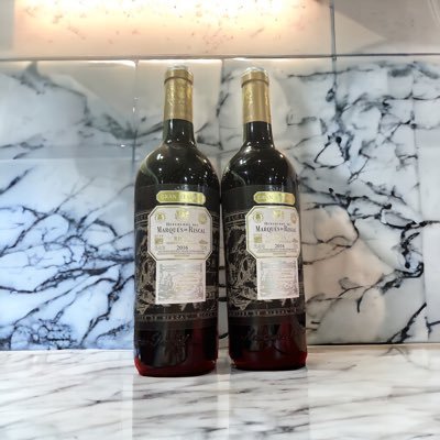 Benten77347937's profile picture. 