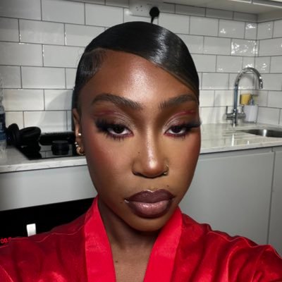 Stylist & Designer @blueprintsociety_ on IG | @thefaithfulword on IG