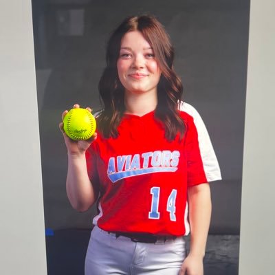 BreannaHull14's profile picture. ahs 24