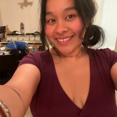 hellzyea10's profile picture. 🐮🫐, dao//ig: hellzyea10