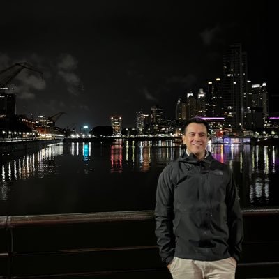 mauparedest's profile picture. Quiero hacer de mi país 🇵🇪 un lugar mejor para las futuras generaciones