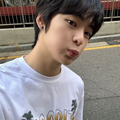KangStar1117's profile picture. #kdramatwt #atiny
2006 liner | ISTJ-T | Films Student 
Header: Begins ≠ Youth
#JusticeForYuMenglong