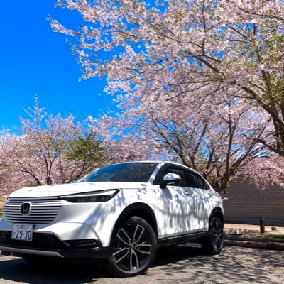 道産子です。2022年11月末 Zグレード契約。 プラチナホワイトパール 2023年 11月20日納車❣️ ヴェゼルライフを満喫していきます。TikTok      https://t.co/cOjG5g5ya1