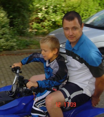 OfficialMurphy1's profile picture. 