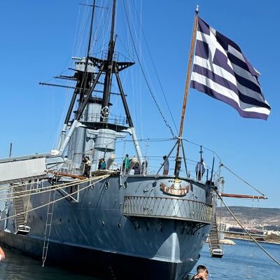 ILIASTHEODOROP2's profile picture. Φωτιά και τσεκούρι στους προσκυνημένους!!