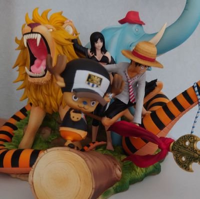 フィギュア集めが好きです。
ドラゴンボールメインでワンピース、ヒロアカ、ジョジョなど
同じ趣味の方よろしければ仲良くしてください　
無言フォロー失礼します。
ワンピースカード密かに集めてます。