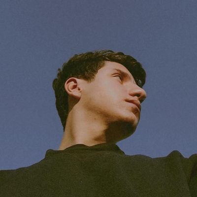 44moam's profile picture. نفر طموح محب للتحديات