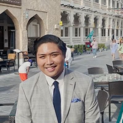 JCBurog's profile picture. 🇵🇭  Georgetown Qatar '25