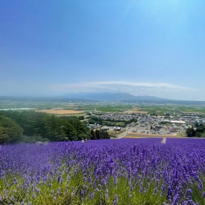 埼玉→北海道へ移住。車、バイク、船、飛行機…乗り物全般、 ガンダム(宇宙世紀モノ)80〜90年代アニメ・特撮・アニソン、キン肉マン、聖闘士星矢が大好物。簡単仕上げでガンプラ製作、その他キャンプ、釣り、ウェイクボード、プロレス、動物・・なんでも興味持ちます