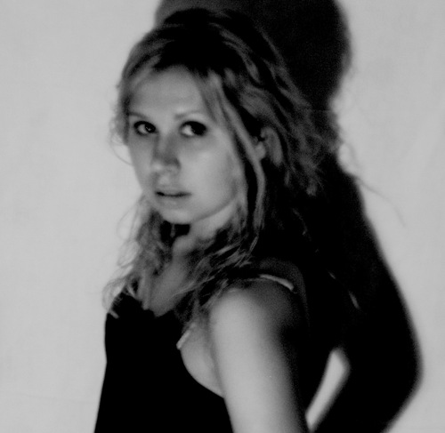 mari_makedon's profile picture. жизнь слишком коротка, чтобы пить плохое вино