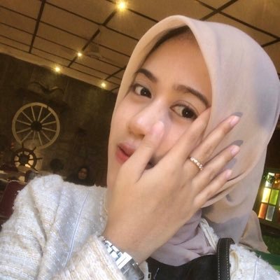 sanmolfortee's profile picture. pharmacheese