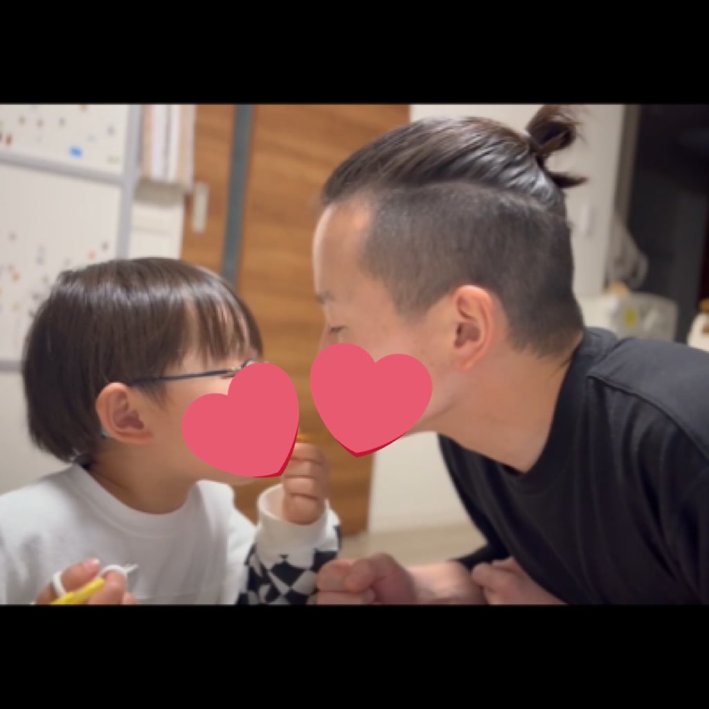 ４歳と２歳の３０代パパ｜保護者会会長(４歳)兼保護者会副会長(２歳)｜ゲーマー｜メインゲーム⇒LOL・タルコフ・ＡＰＥＸ・OW２｜