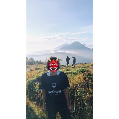 aryabcde_'s profile picture. If you don't throw the dice, you won't get a six.