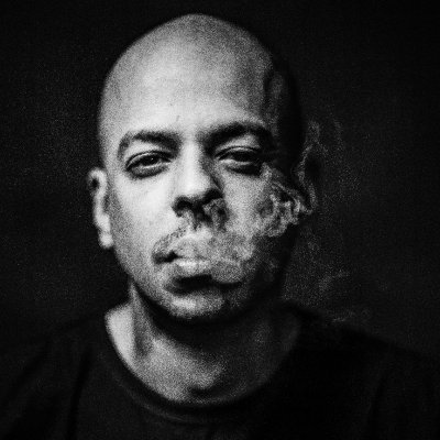 Rapper/compositor com voz e letras originais.
Esse é Meu Reino (2004)
Corpo Fechado (2009)
Selvagem (2016)
Predestinado (2019)
Armas & Rosas (2023)
Temporal⬇️