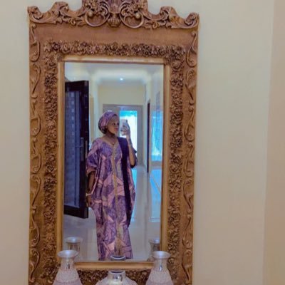 ☆Dont try to figure me out,im a special kind of twisted☆..An entrepreneur in the making. follow me on insta for more updates @fragrance_by_timira 👠💄👛👗